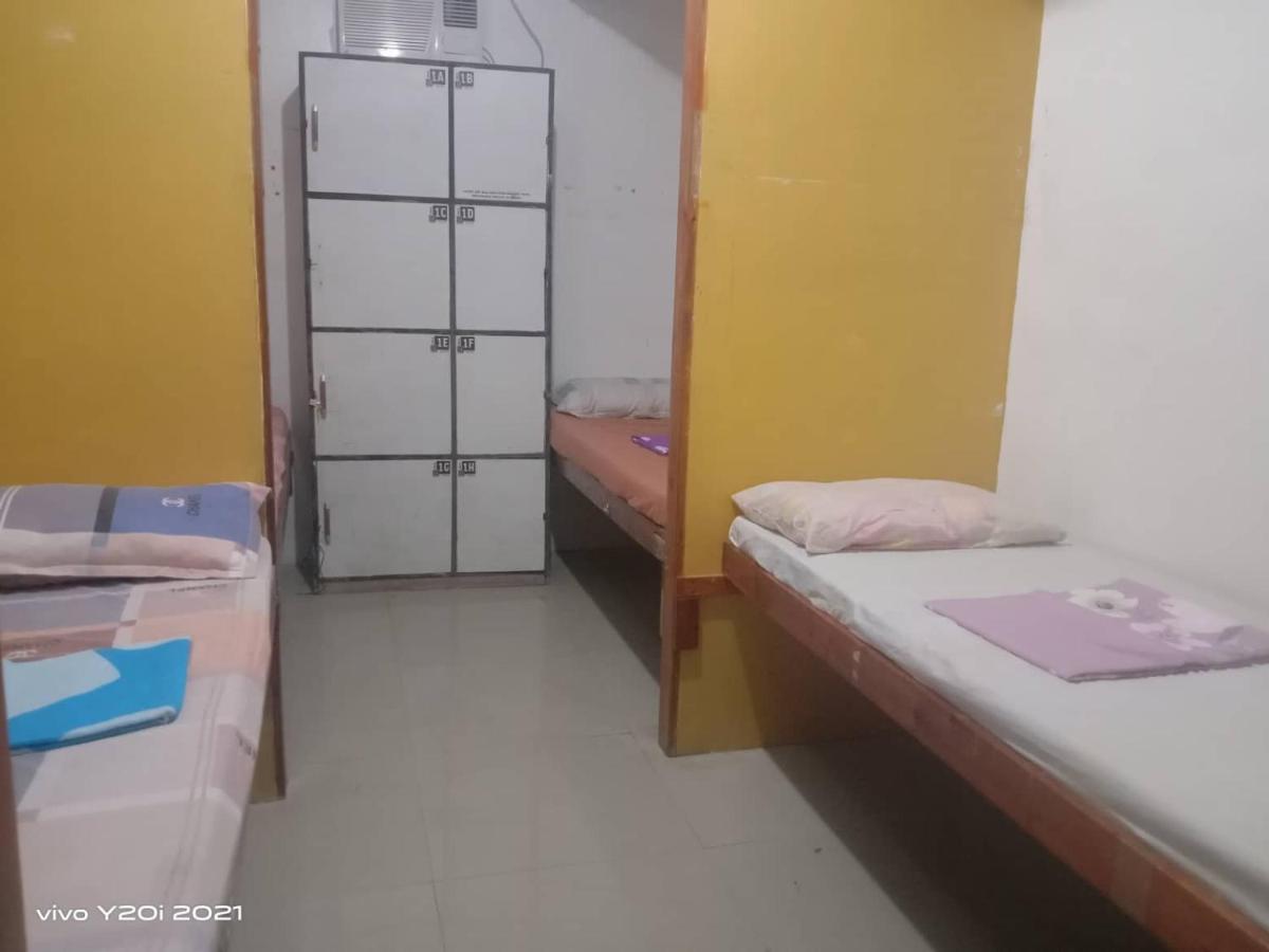 One Hostel - Эль-Нидо Экстерьер фото