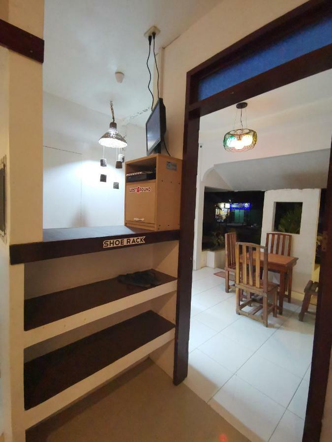 One Hostel - Эль-Нидо Экстерьер фото