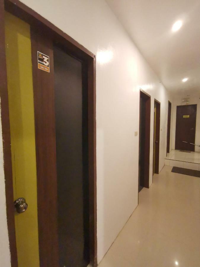 One Hostel - Эль-Нидо Экстерьер фото