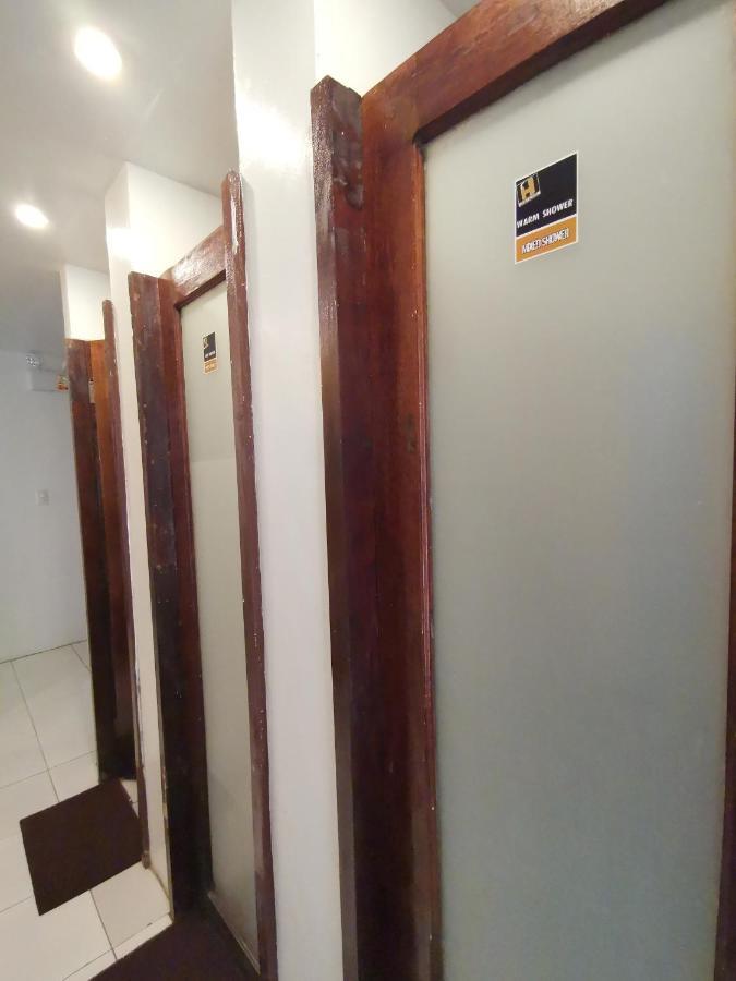 One Hostel - Эль-Нидо Экстерьер фото